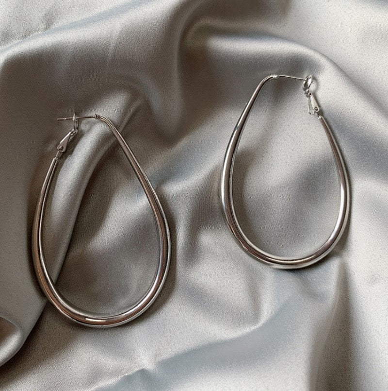 Silver Oval Hoop Earrings